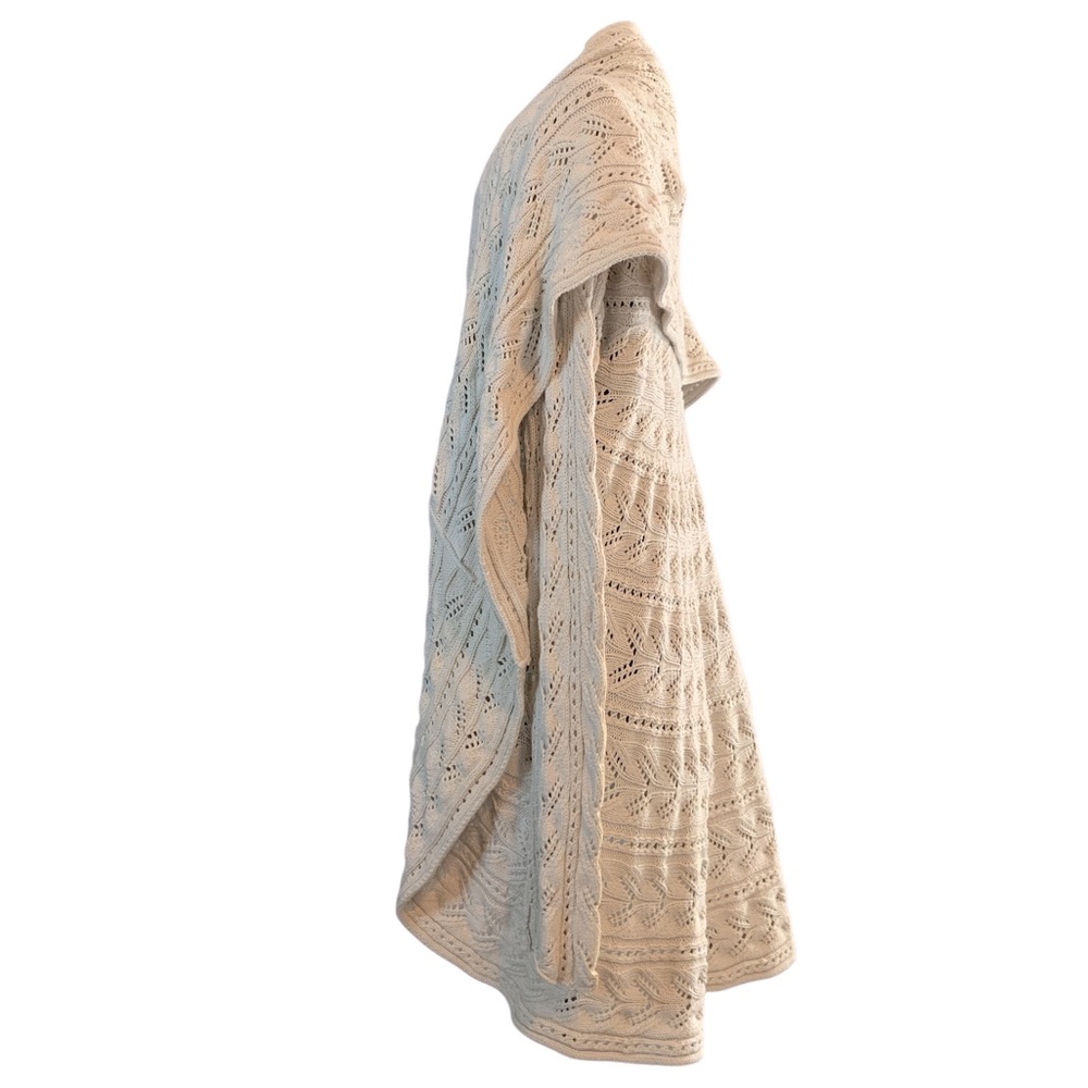 Cabi Women’s Beige Circle Cable Knit Cardigan Sweater. Size L - Picture 6 of 12